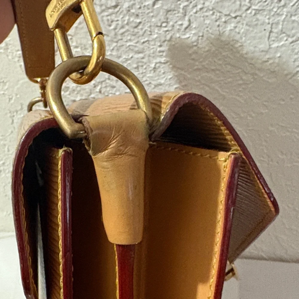 Vintage LV Epi leather - Picture 6 of 12